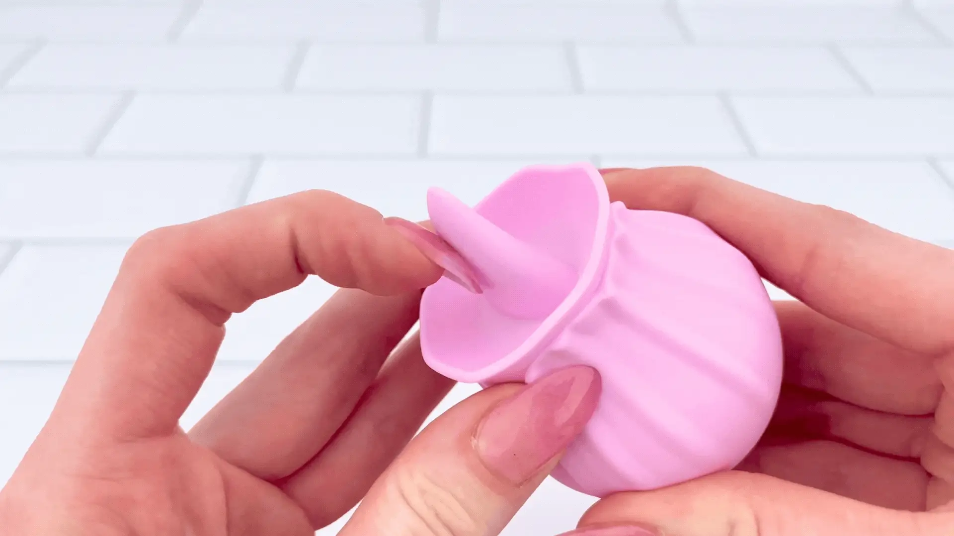 FREE Bhava Rechargeable Flickering Tongue Rose in Pink - Image 5