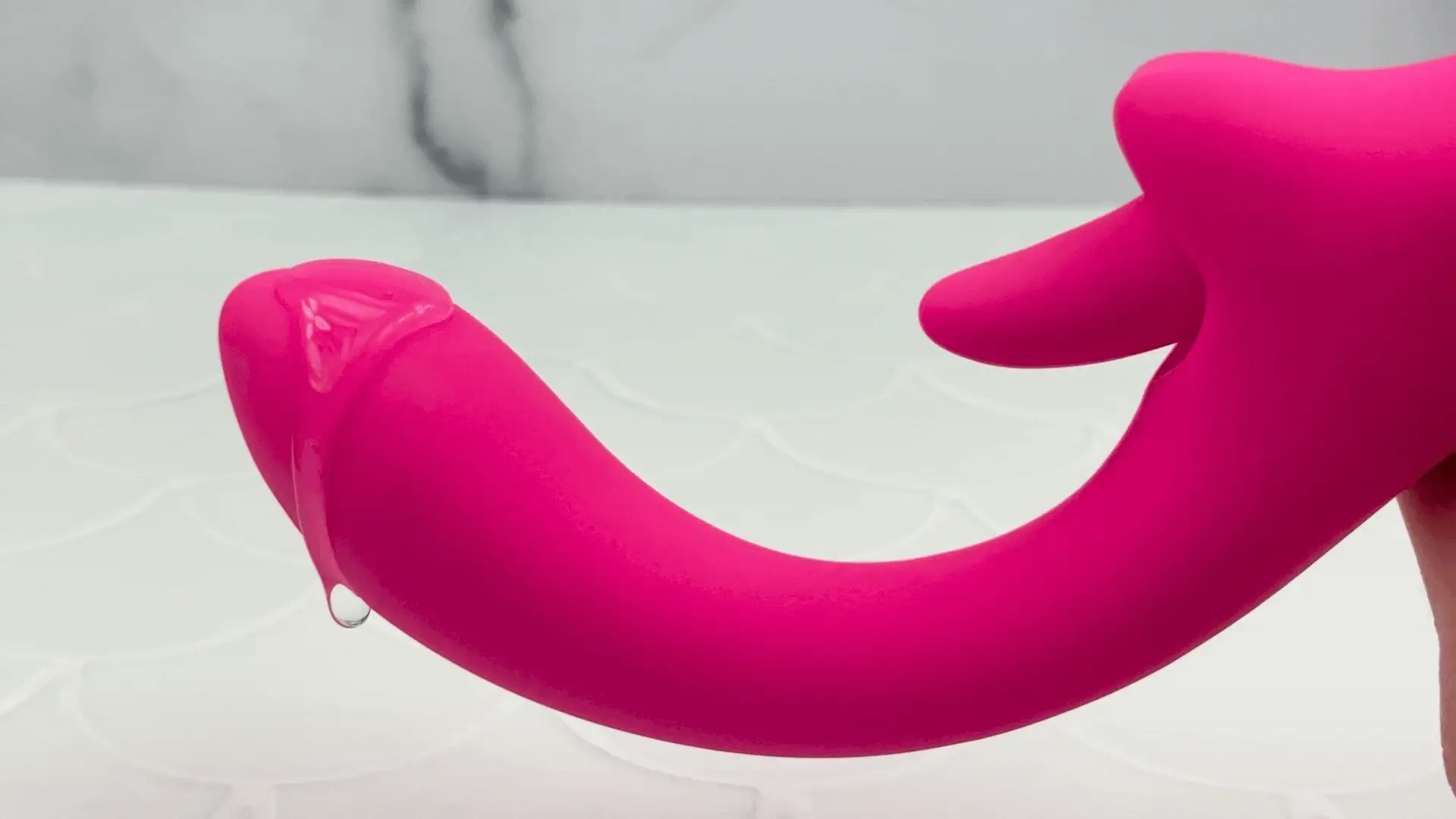 Double O Dual Action Silicone G-Spot Vibe and Clit Licker - 360 Tongue Licking Rotation! - Image 4