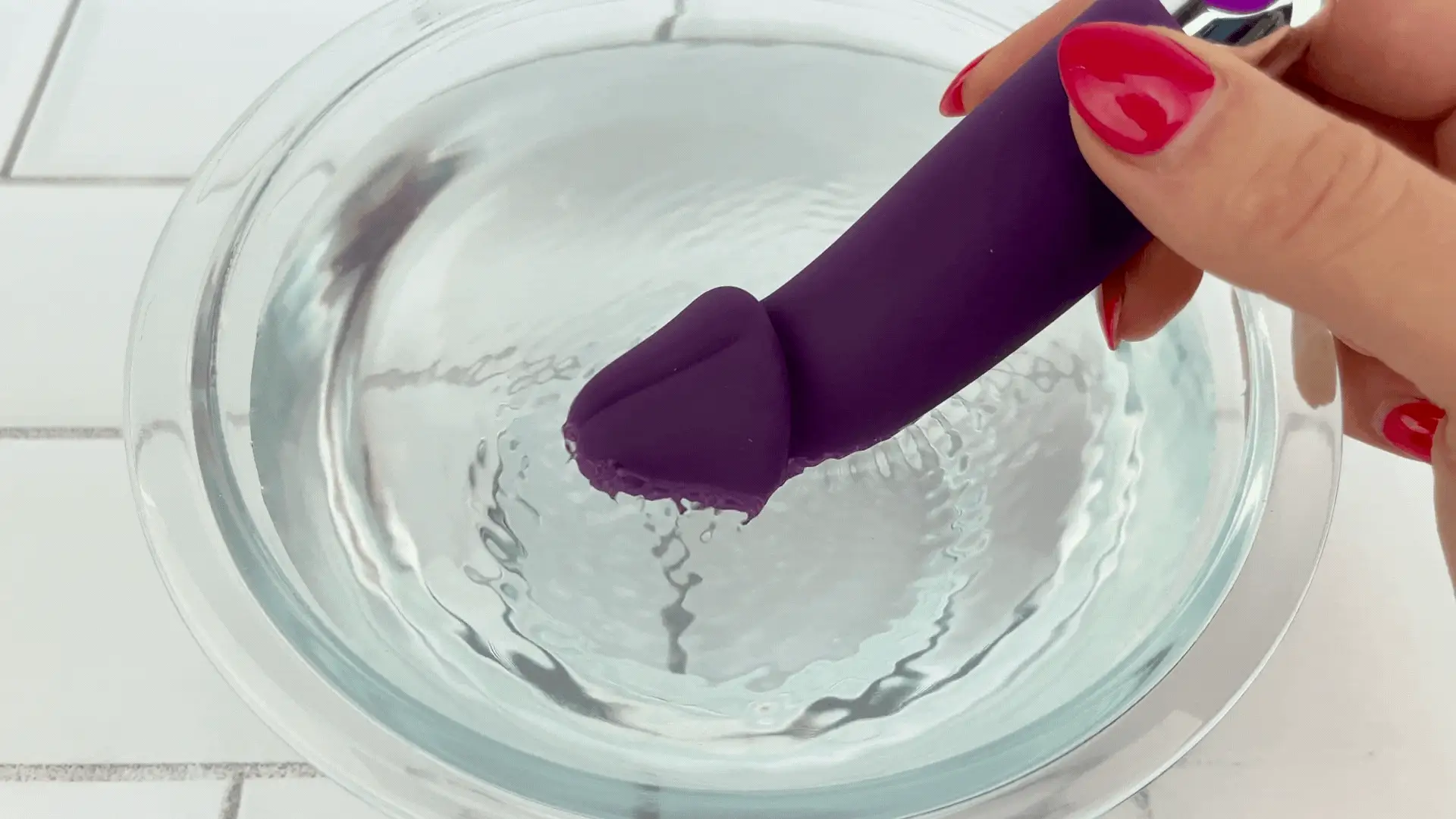 First Timer G-Curve Rechargeable Mini Vibe - Image 4