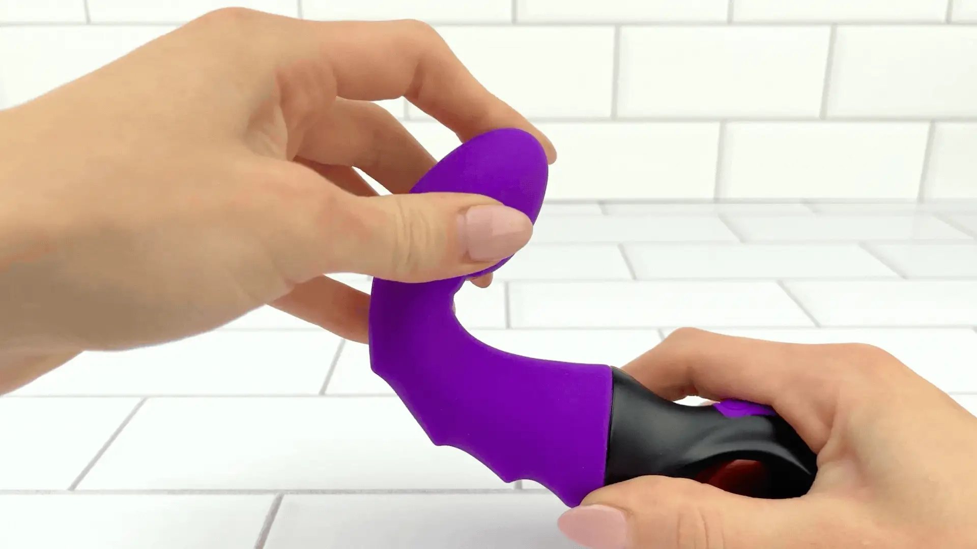 Flexible Vibrating G-Spot Dildo - Curved To Hit The G-Spot & P-Spot Just Right! - Image 2