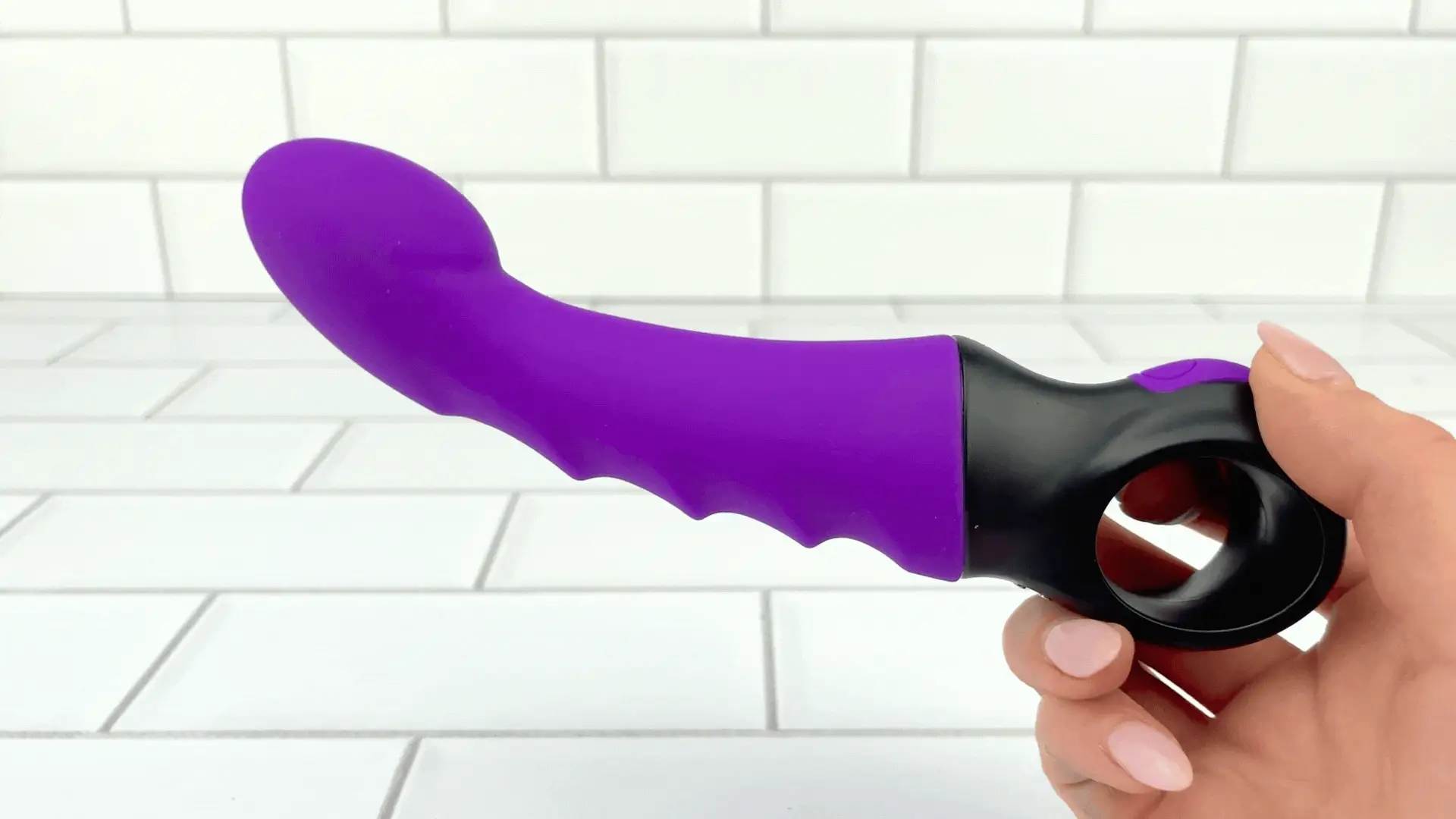 Flexible Vibrating G-Spot Dildo - Curved To Hit The G-Spot & P-Spot Just Right! - Image 4