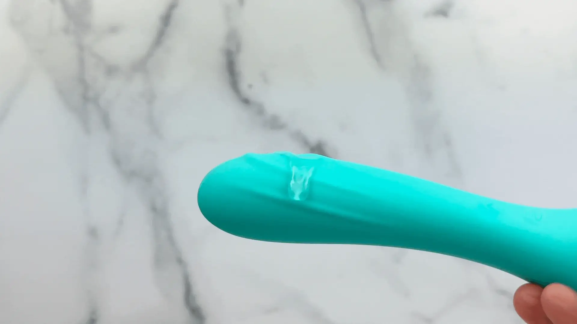 Engrace Dual-Ended Rapid Flickering Clit Massager & G-spot Vibe - Image 4