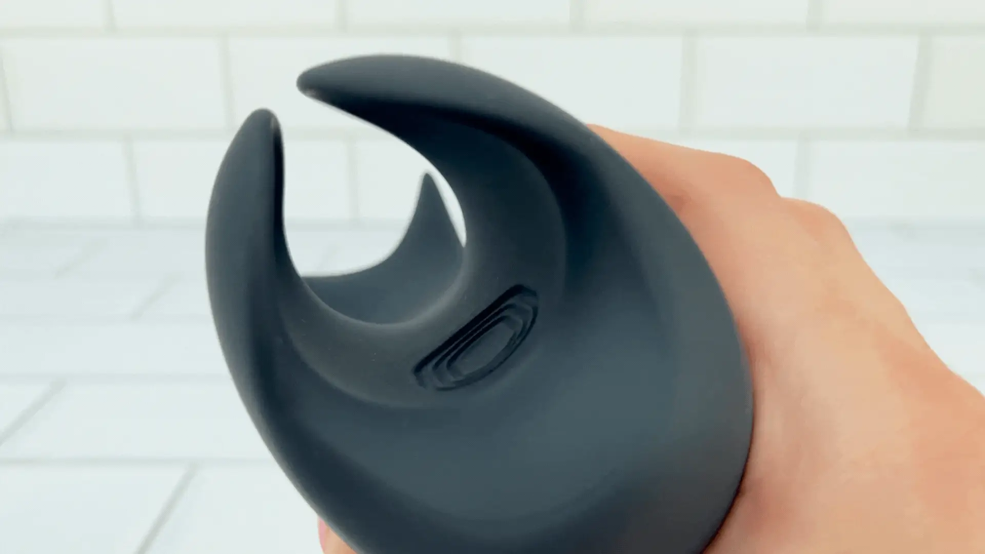 Thumping Tip Teasing Stroker - Image 2