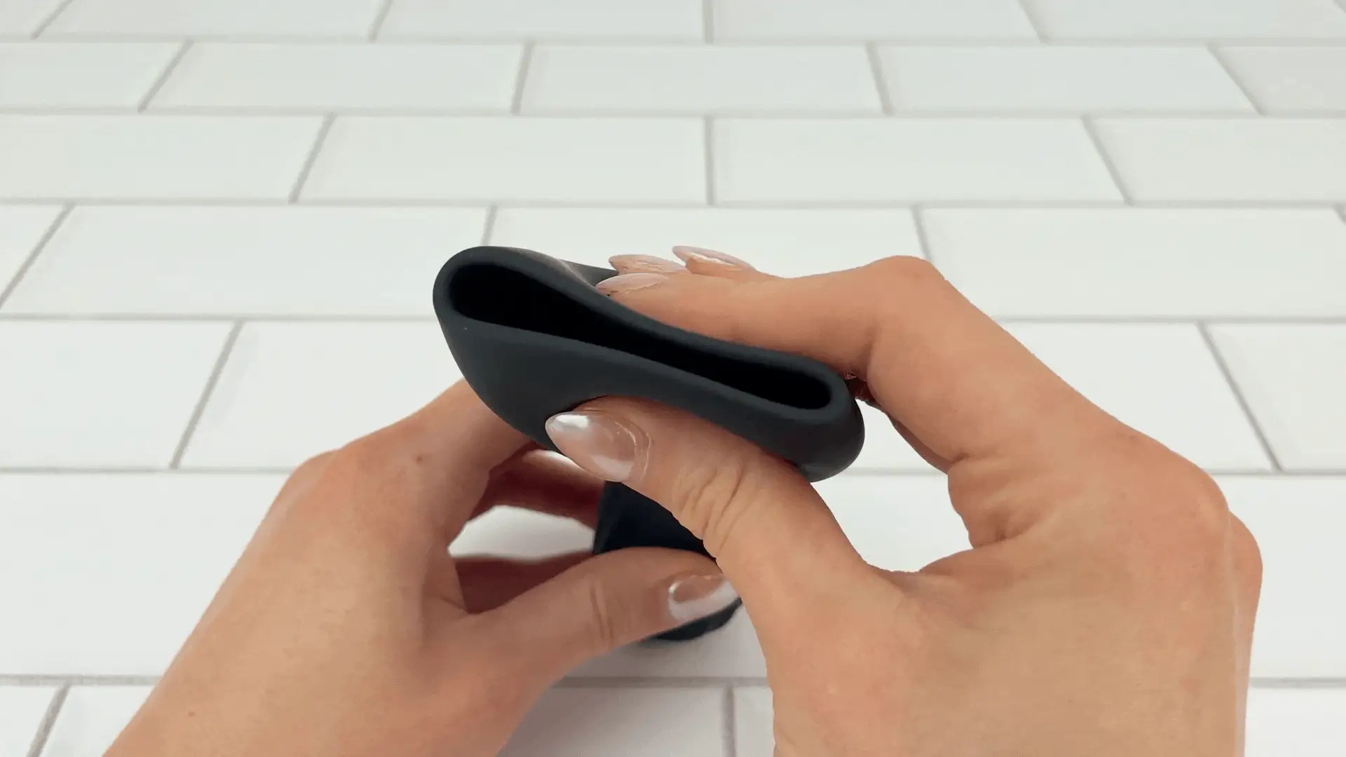 Vibrating Penis Tip Massager - F-Spot Stimulation! - Image 2