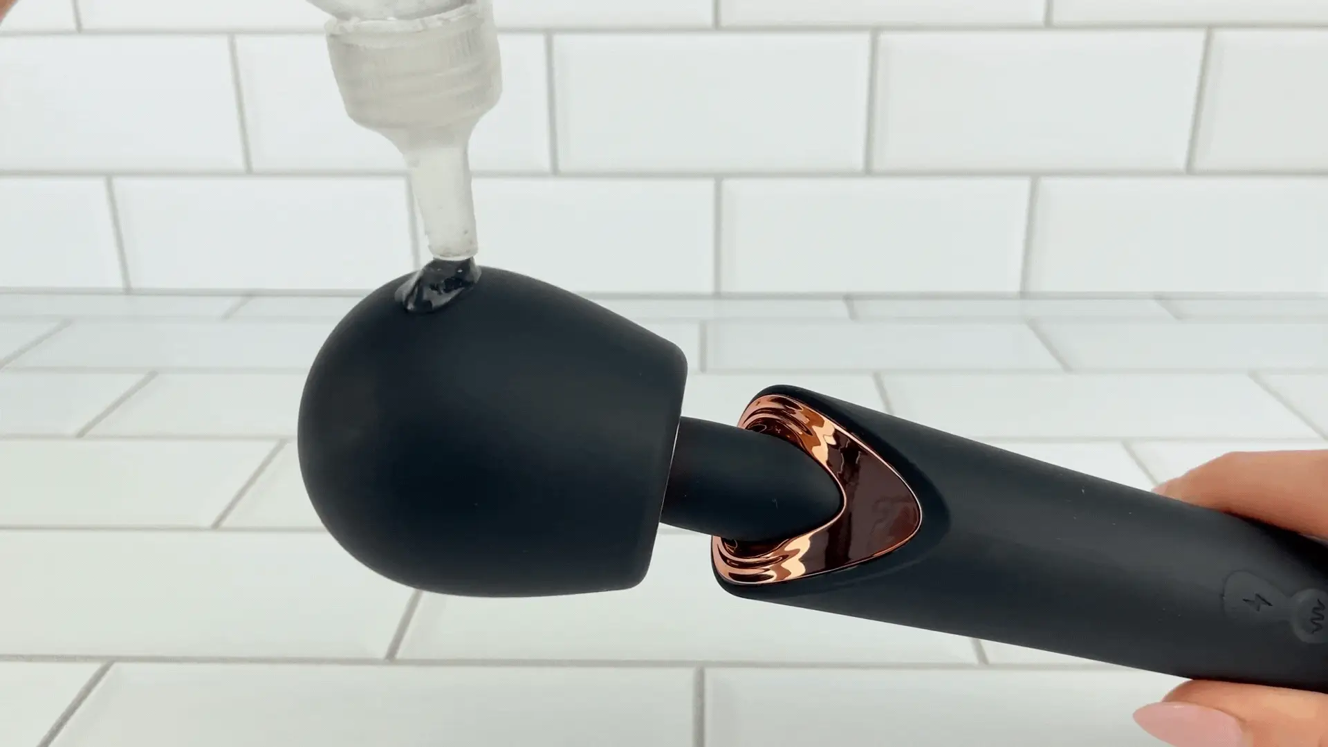 Super Powerful Rumbly Silicone Luxury Wand - Take Foreplay to the Next Level! - Image 2