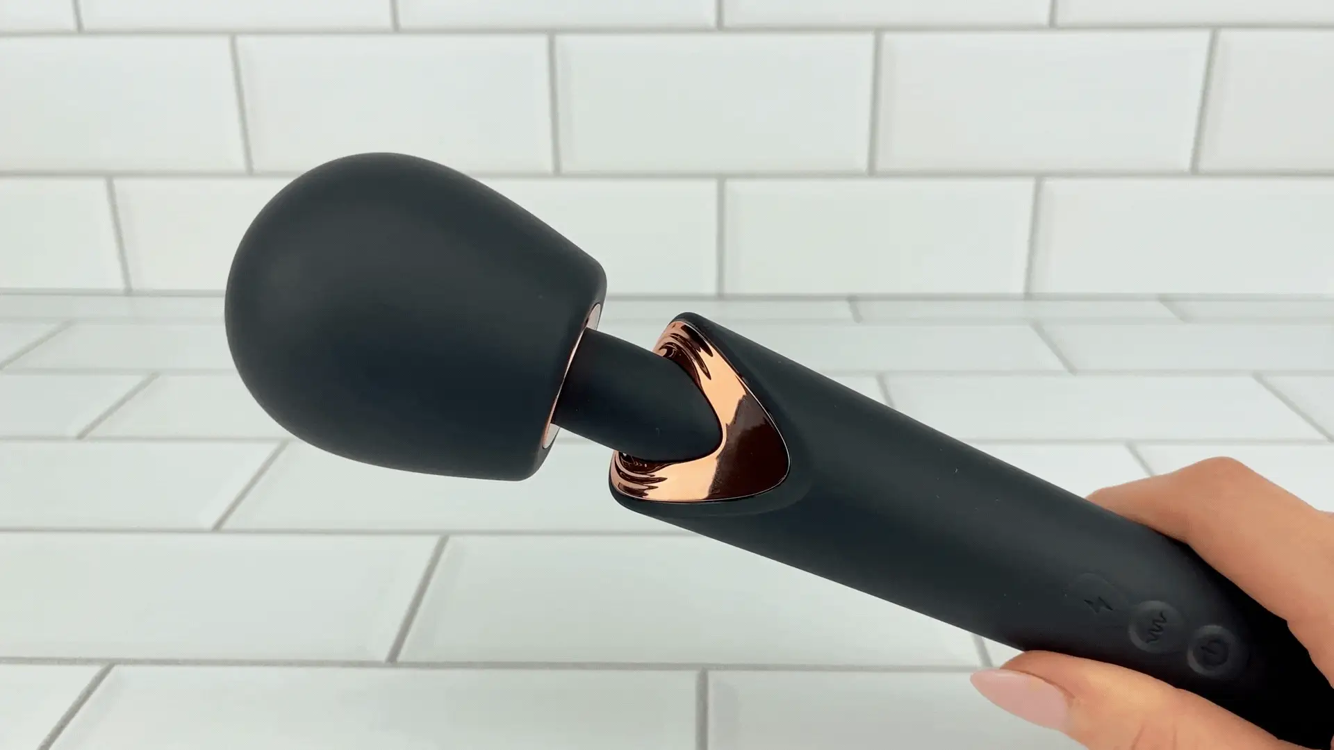 Super Powerful Rumbly Silicone Luxury Wand - Take Foreplay to the Next Level! - Image 6