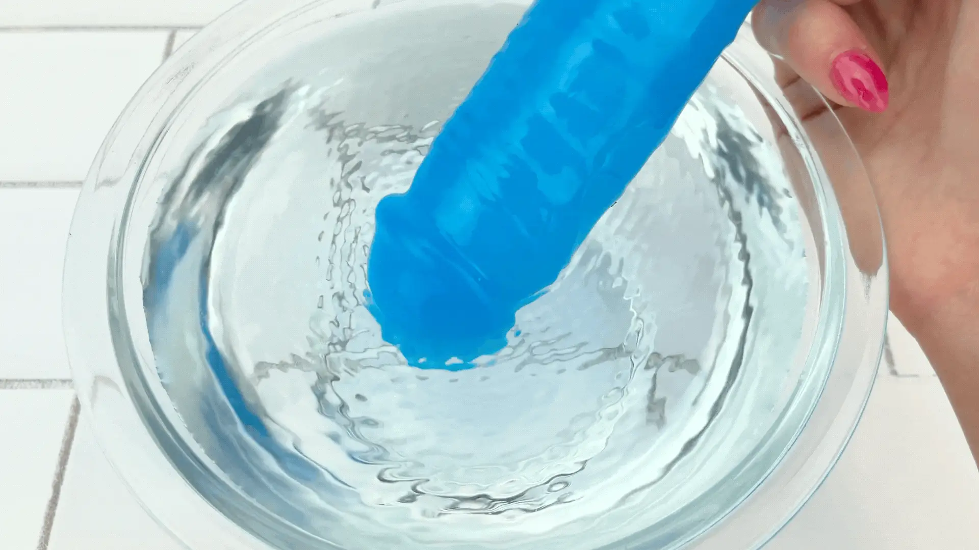 Thick Posable Dildo Vibrator - I'm Waterproof! - Image 4