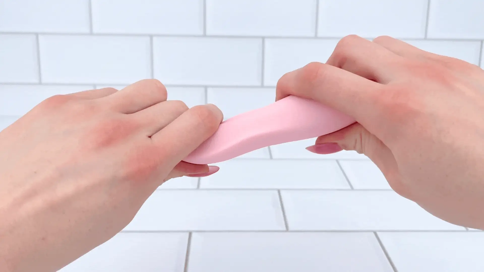 Pique Pinpoint Vibrator - Perfect for Clit or Nipple Stimulation! - Image 8