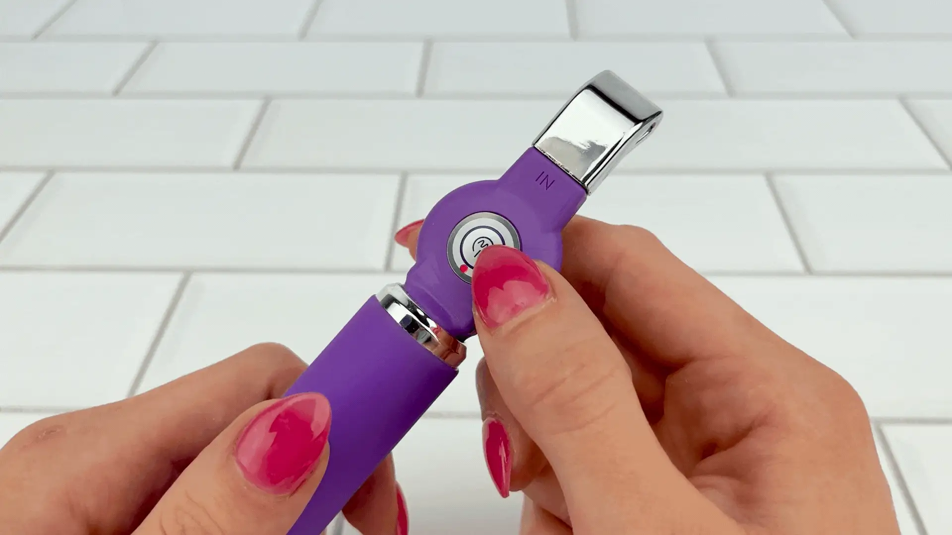 Rechargeable Purple Vibrator - Image 6