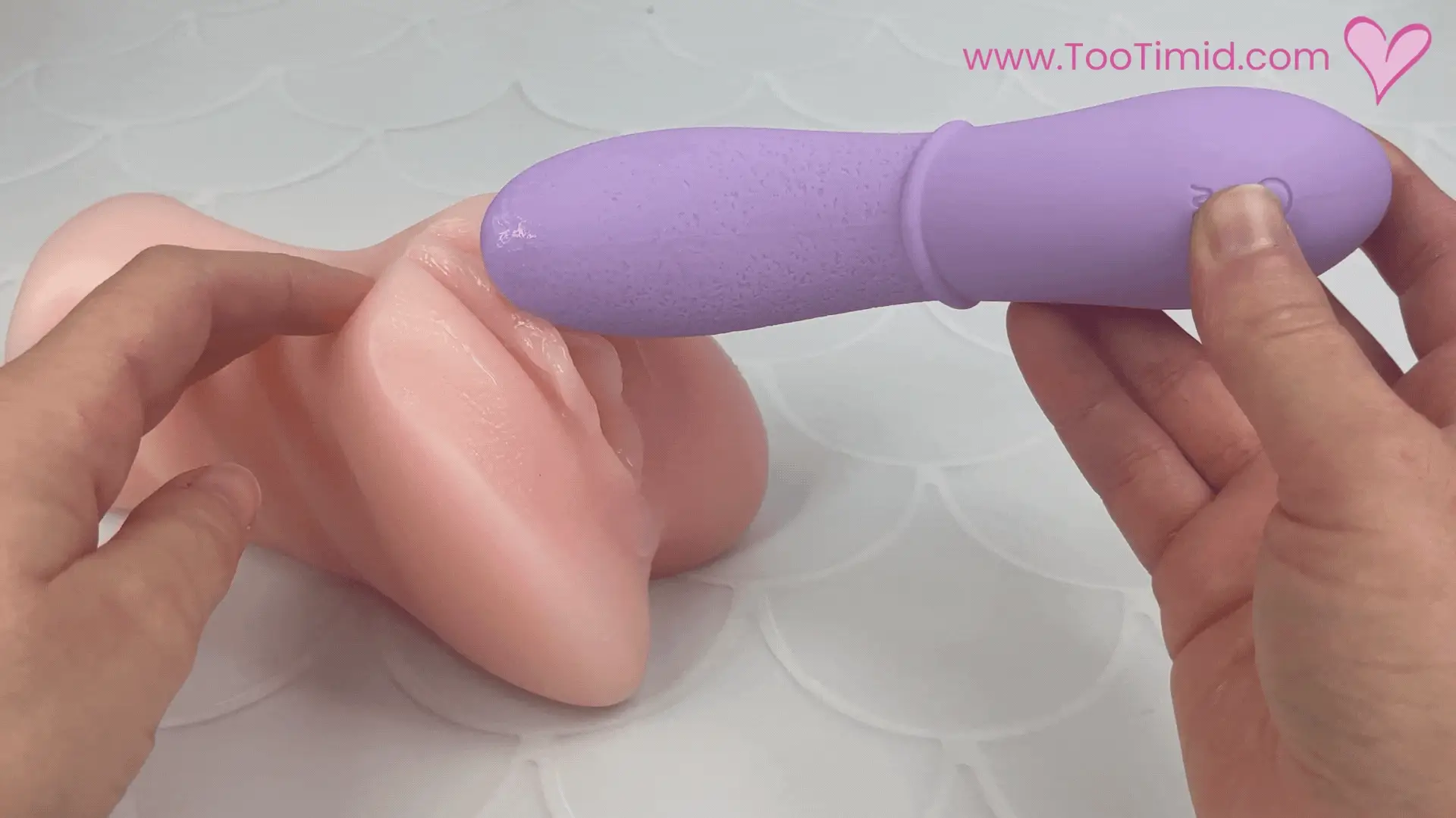 Luxury Silicone Tongue Vibrator | Clit, Pussy, & RJ Stimulations! - Image 4