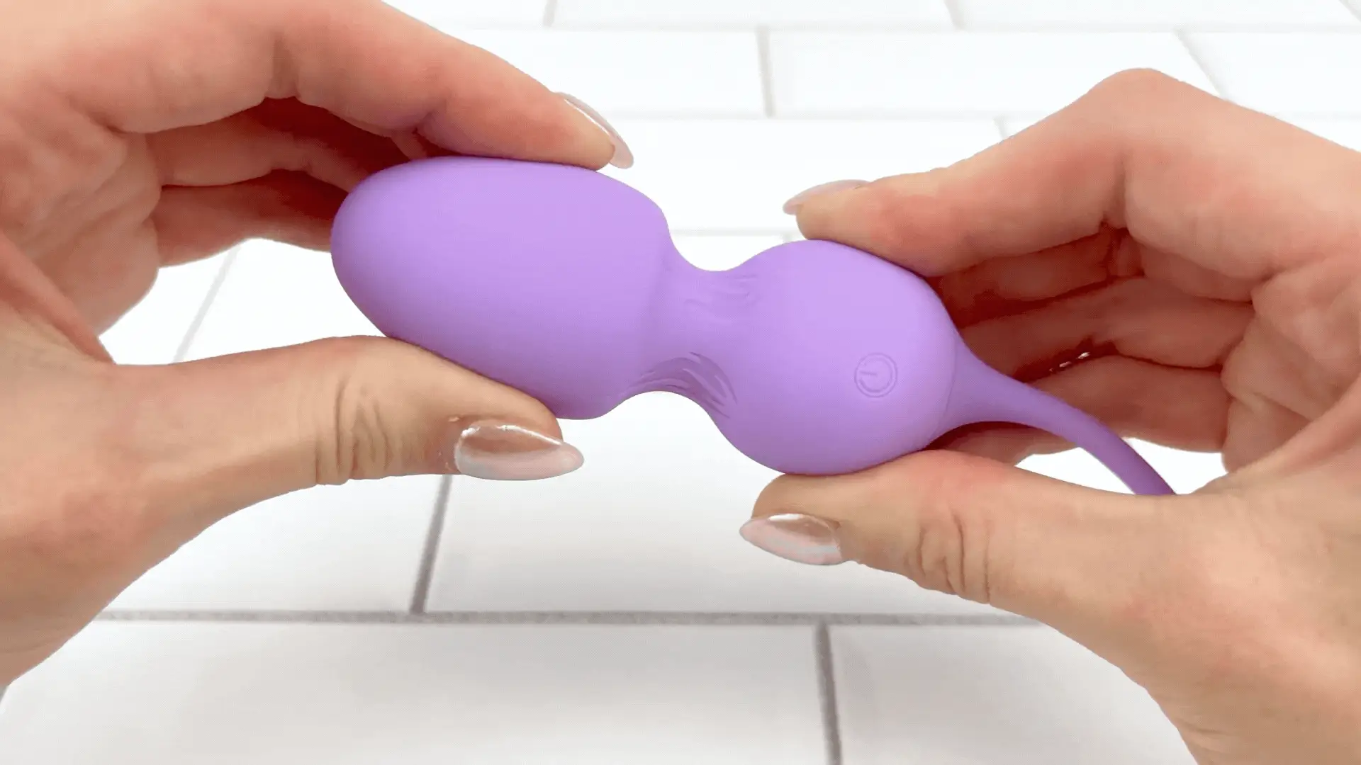 The Menina - Bouncing and Rolling Silicone Vibrating Kegel Exerciser with Remote - Image 6