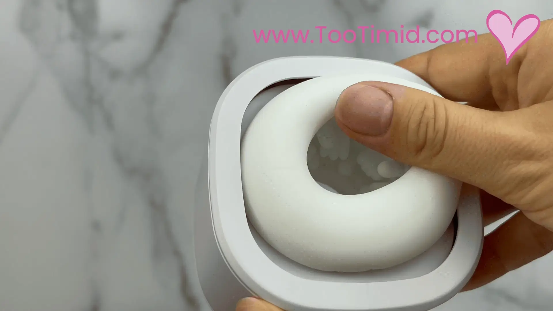 Titan Thrust Handheld Masturbation Machine - Image 4