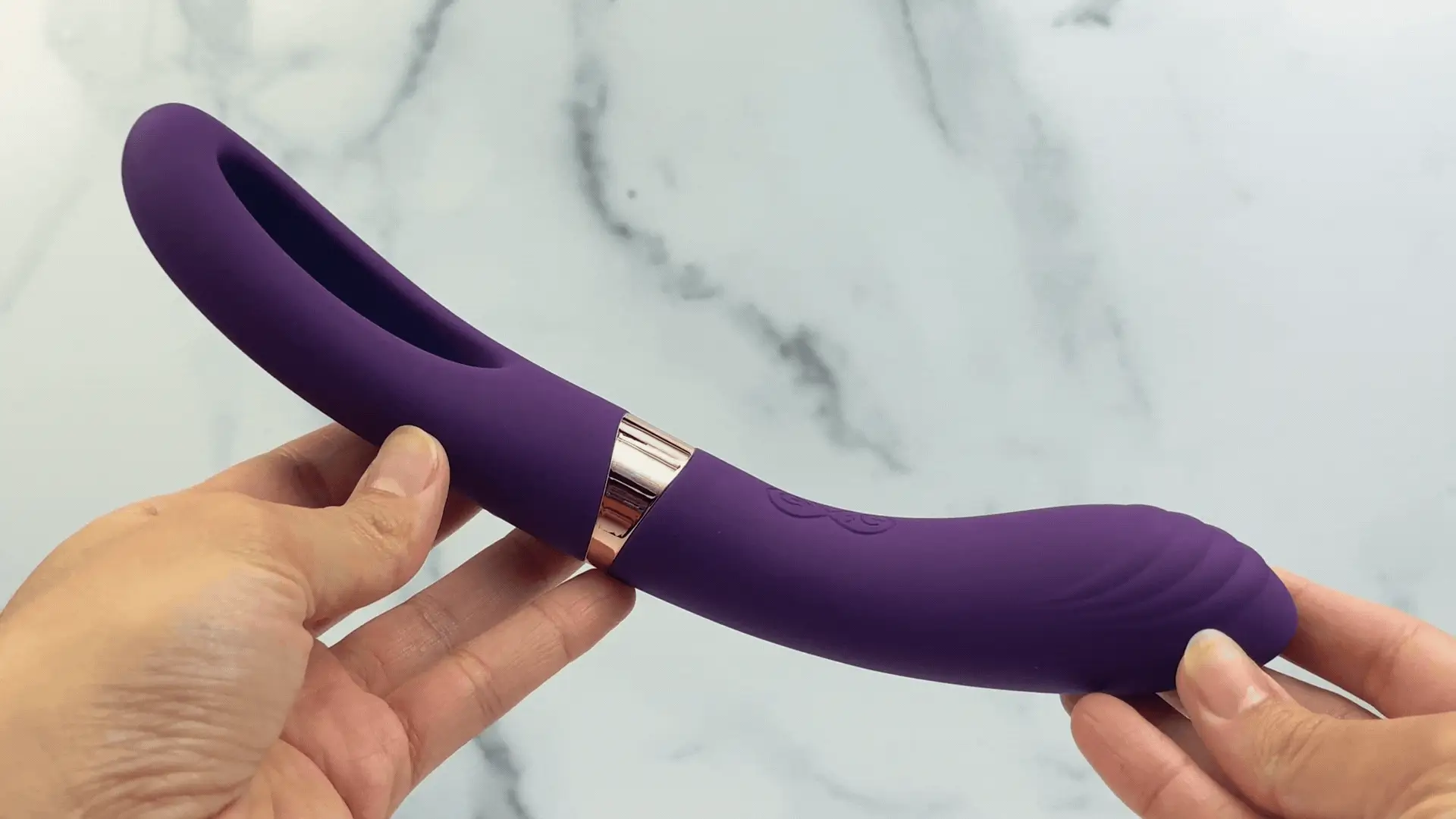 Tongue Tapper Fingering Dual-Ended G-Spot Vibrator - Two Sides for Doubled Pleasure! - Image 2