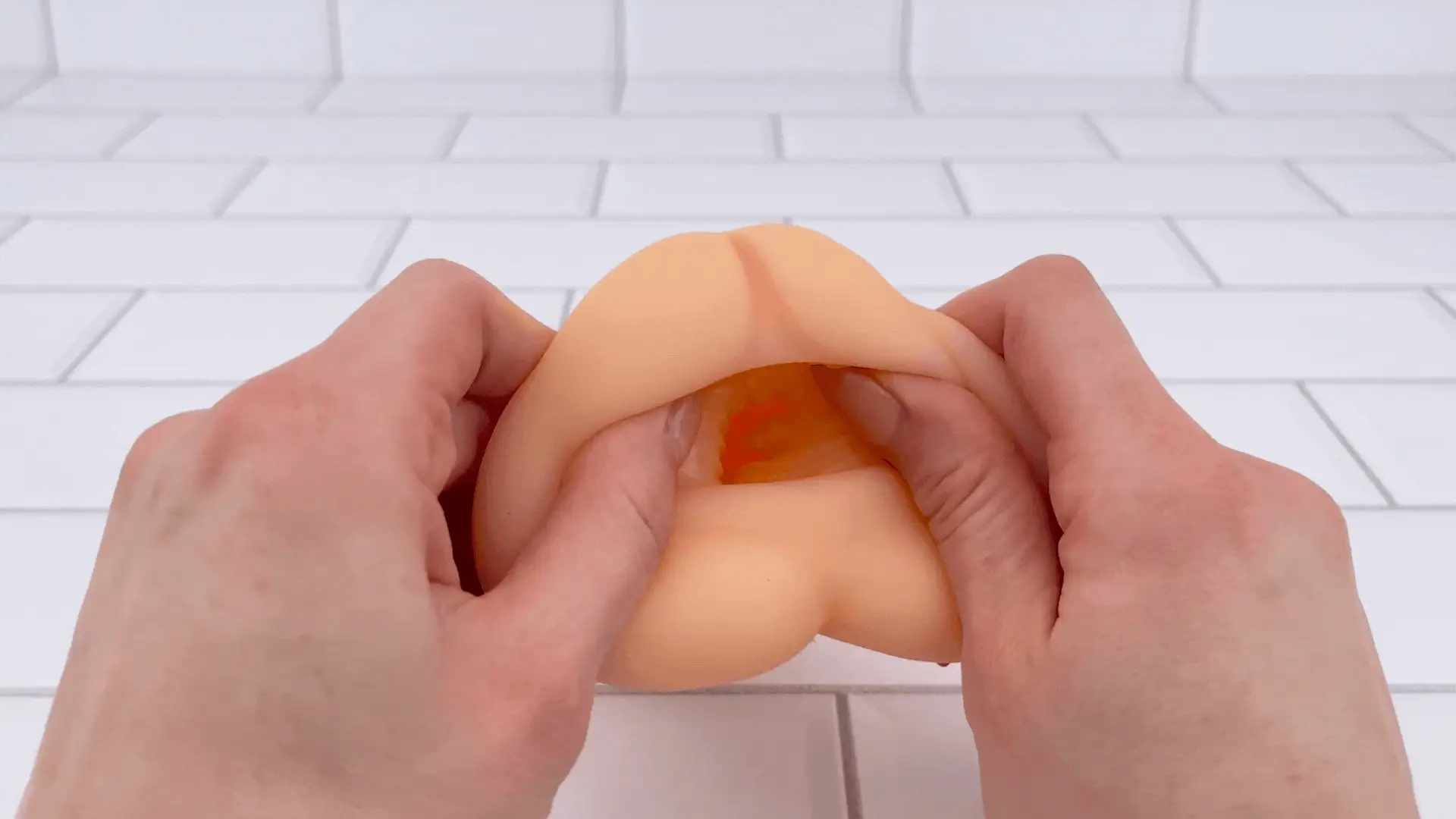 Easy Grip Tight & Realistic Pocket Pussy - Image 6
