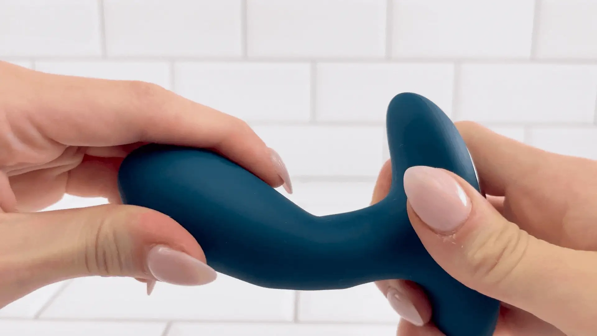 Perfect Plug Vibrating Silicone Anal Toy - Image 6